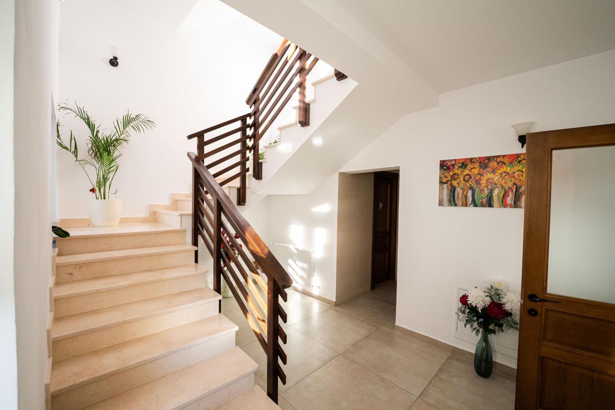 Отель Casa Andra Siret Экстерьер фото