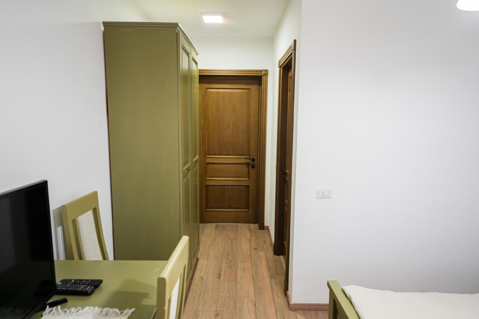 Отель Casa Andra Siret Экстерьер фото